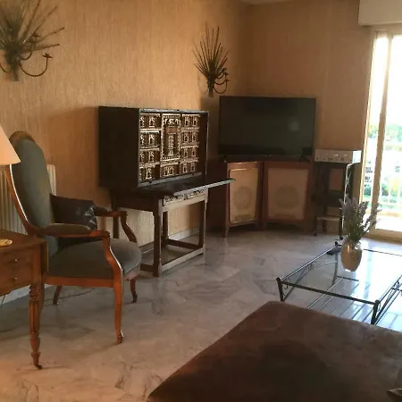 Apartment Eden Parc Antibes