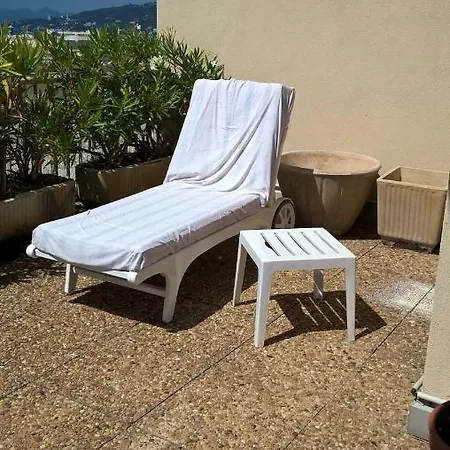 Apartment Eden Parc *